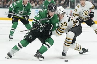 Jeremy Swayman lifts Bruins to 3-2 win in Dallas